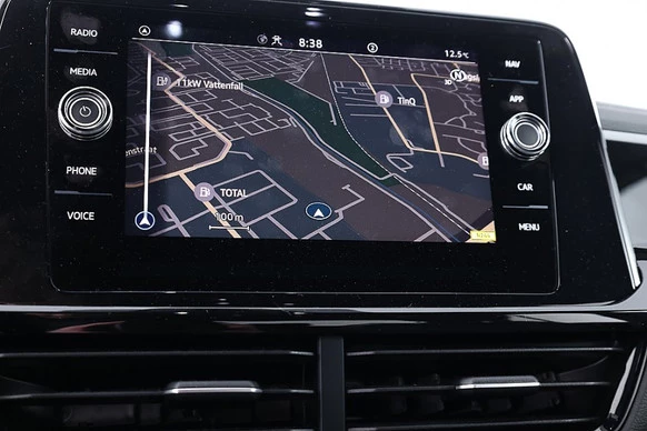 Volkswagen T-Roc - Afbeelding 13 van 30