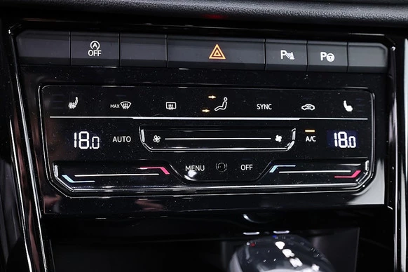 Volkswagen T-Roc - Afbeelding 14 van 30