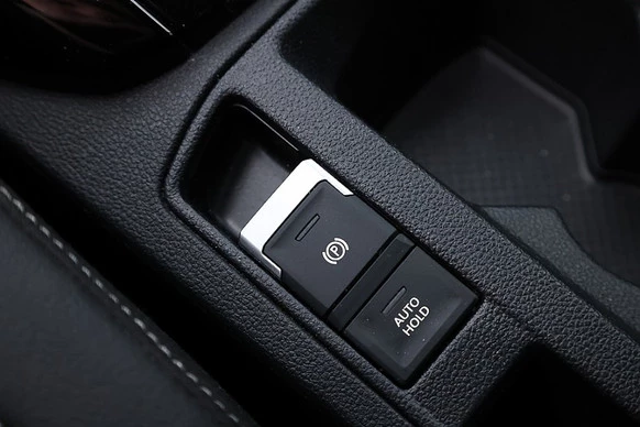 Volkswagen T-Roc - Afbeelding 17 van 30