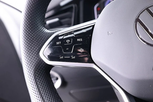 Volkswagen T-Roc - Afbeelding 18 van 30