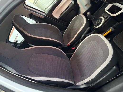 Renault Twingo - Afbeelding 19 van 21