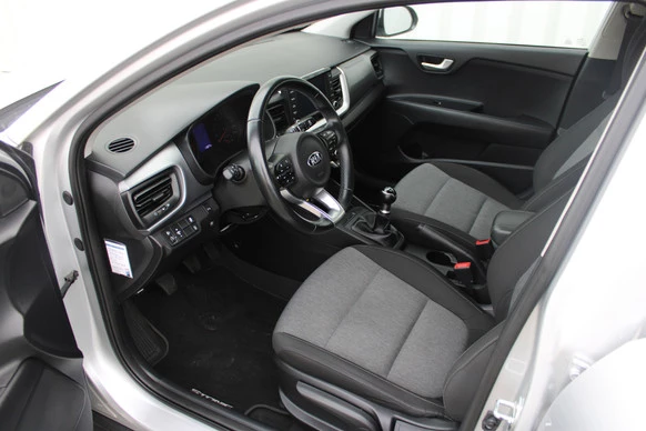 Kia Stonic - Afbeelding 13 van 30