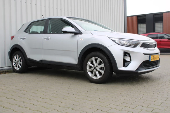 Kia Stonic - Afbeelding 17 van 30