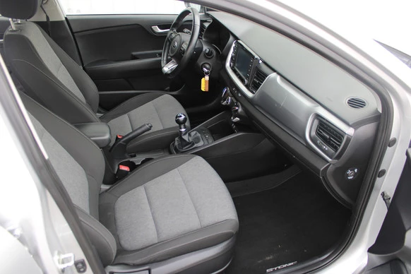 Kia Stonic - Afbeelding 20 van 30
