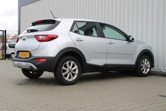 Kia Stonic - Afbeelding 23 van 30