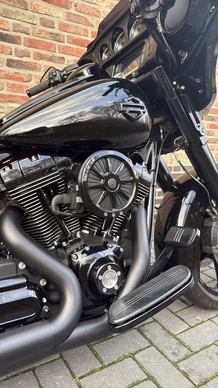 Harley-Davidson Street Glide - Afbeelding 9 van 15