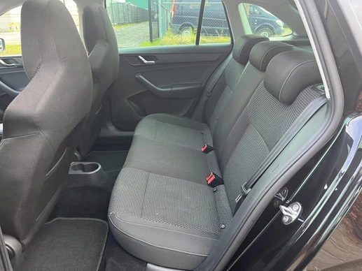 Škoda Rapid - Afbeelding 10 van 16