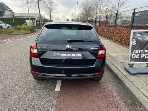 Škoda Rapid - Afbeelding 13 van 16