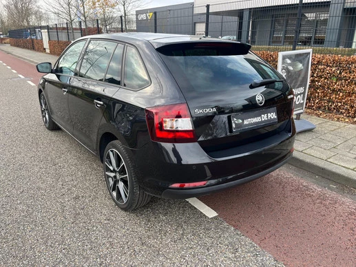 Škoda Rapid - Afbeelding 14 van 16