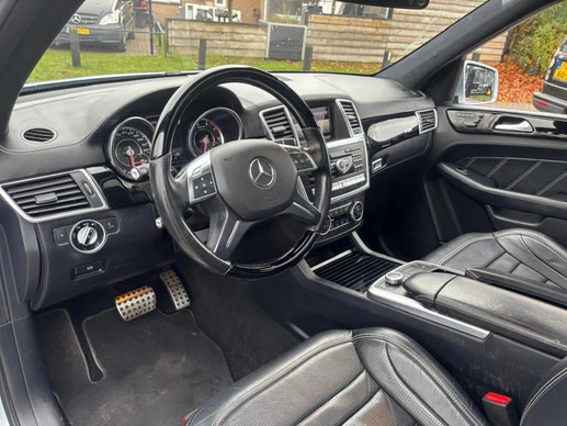 Mercedes-Benz M-Klasse - Afbeelding 12 van 23