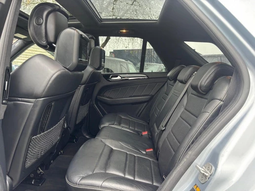 Mercedes-Benz M-Klasse - Afbeelding 13 van 23