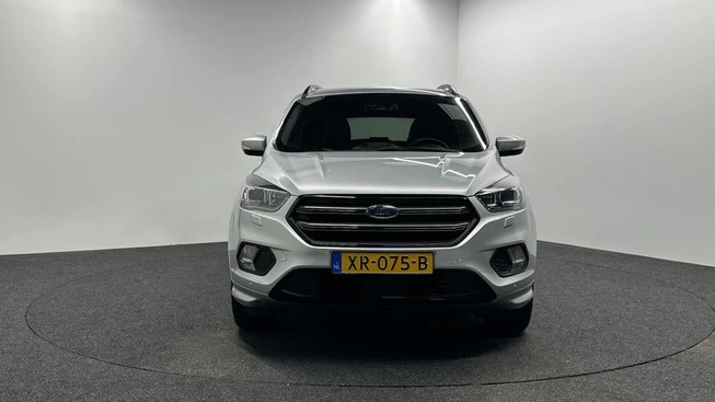 Ford Kuga - Afbeelding 13 van 30