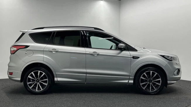 Ford Kuga - Afbeelding 15 van 30