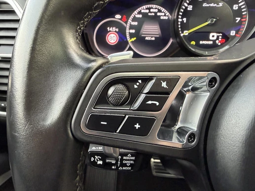 Porsche Cayenne - Afbeelding 17 van 30