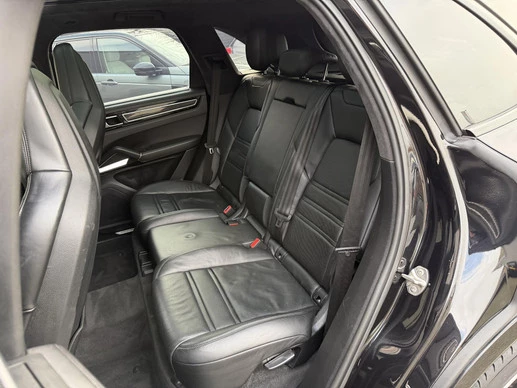 Porsche Cayenne - Afbeelding 29 van 30