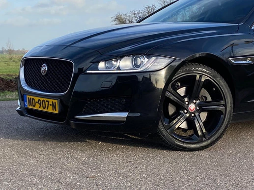 Jaguar XF - Afbeelding 13 van 27