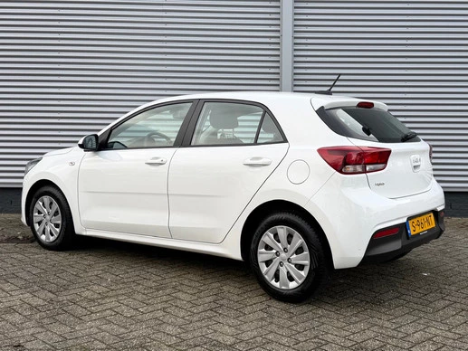 Kia Rio - Afbeelding 3 van 30