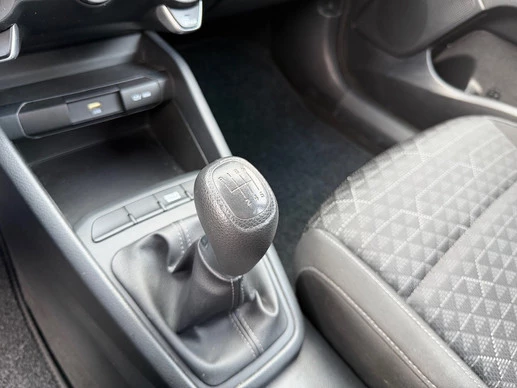 Kia Rio - Afbeelding 24 van 30