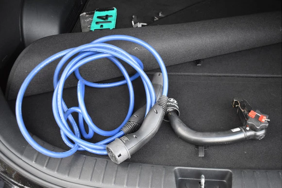 Hyundai Santa Fe - Afbeelding 10 van 30