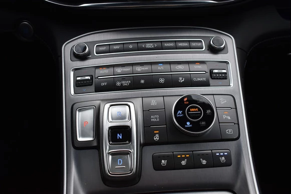 Hyundai Santa Fe - Afbeelding 24 van 30