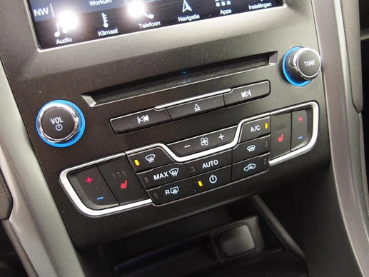 Ford Mondeo - Afbeelding 28 van 30