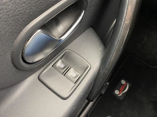 Dacia Sandero - Afbeelding 27 van 30