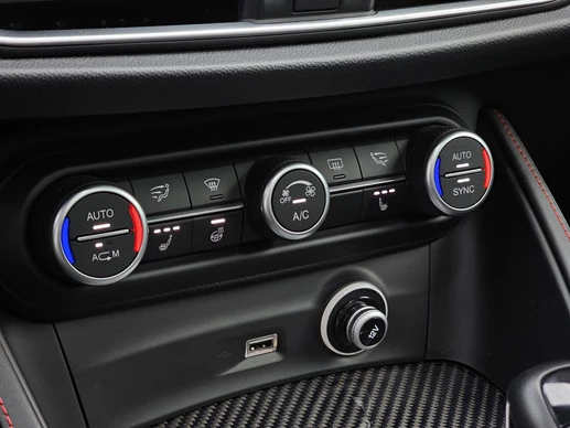 Alfa Romeo Stelvio - Afbeelding 17 van 22