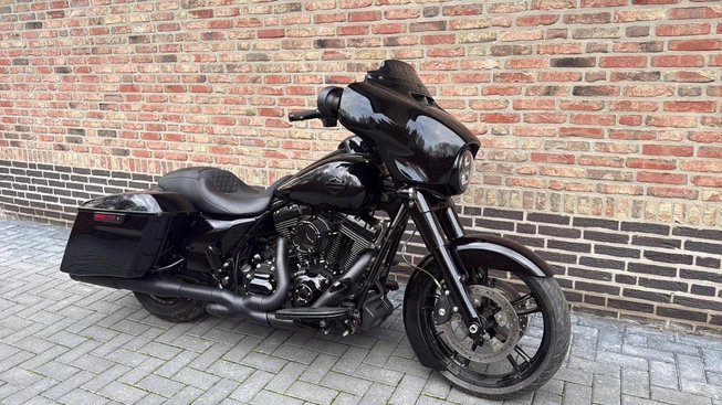 Harley-Davidson Street Glide - Afbeelding 5 van 18