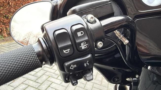 Harley-Davidson Street Glide - Afbeelding 8 van 18