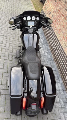 Harley-Davidson Street Glide - Afbeelding 10 van 18