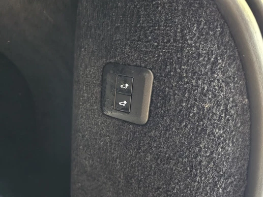 Land Rover Range Rover Sport - Afbeelding 17 van 30