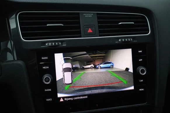 Volkswagen e-Golf - Afbeelding 15 van 28