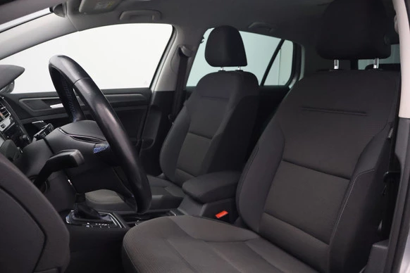 Volkswagen e-Golf - Afbeelding 19 van 28