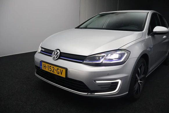 Volkswagen e-Golf - Afbeelding 24 van 28
