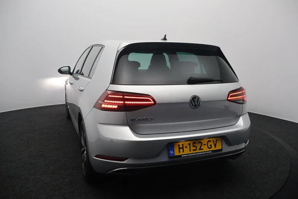 Volkswagen e-Golf - Afbeelding 26 van 28