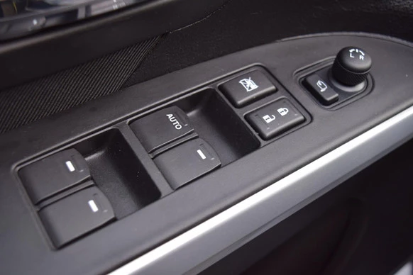 Suzuki S-Cross - Afbeelding 18 van 30