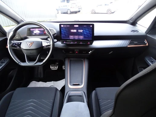 CUPRA Born - Afbeelding 2 van 30