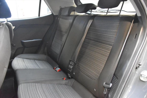 Kia Stonic - Afbeelding 14 van 28