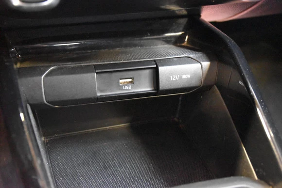 Kia Stonic - Afbeelding 24 van 28