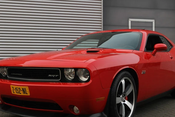 Dodge Challenger - Afbeelding 11 van 19