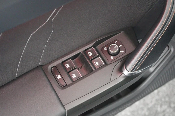 CUPRA Leon - Afbeelding 14 van 30