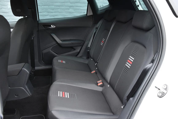 SEAT Arona - Afbeelding 11 van 25