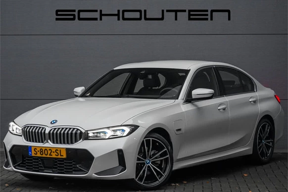 BMW 3 Serie - Afbeelding 1 van 30