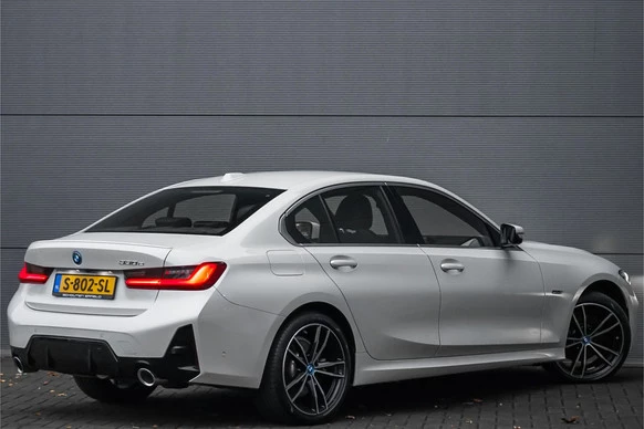 BMW 3 Serie - Afbeelding 12 van 30