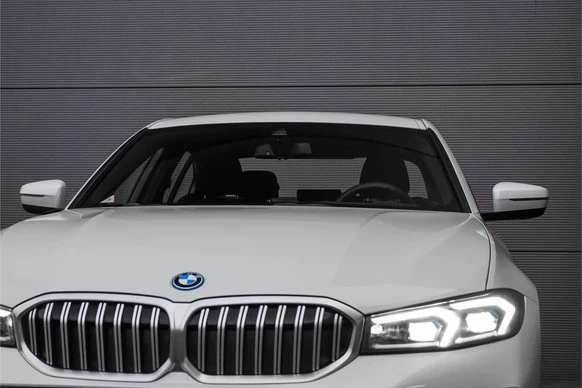 BMW 3 Serie - Afbeelding 14 van 30