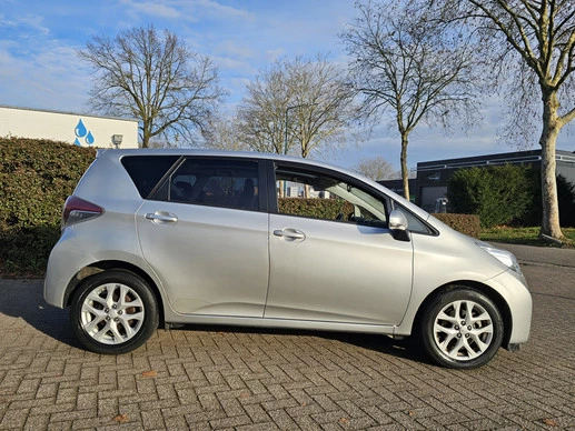 Toyota Verso-S - Afbeelding 8 van 27