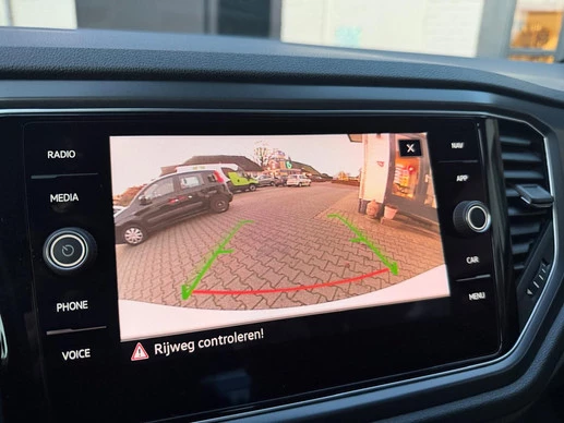 Volkswagen T-Roc - Afbeelding 12 van 30