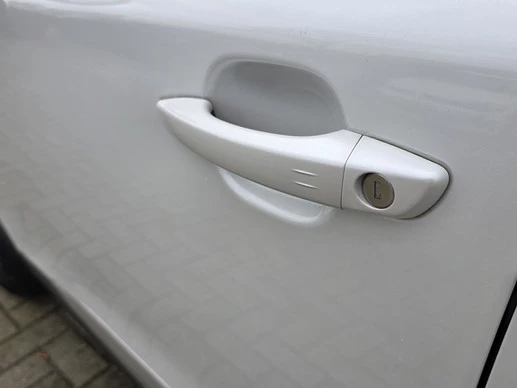 Peugeot 2008 - Afbeelding 10 van 22