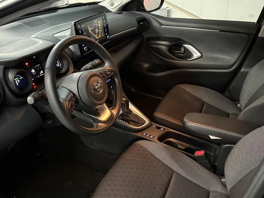 Toyota Yaris - Afbeelding 2 van 24