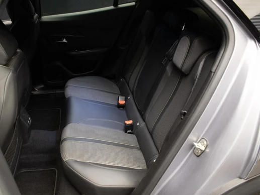 Peugeot 2008 - Afbeelding 28 van 30
